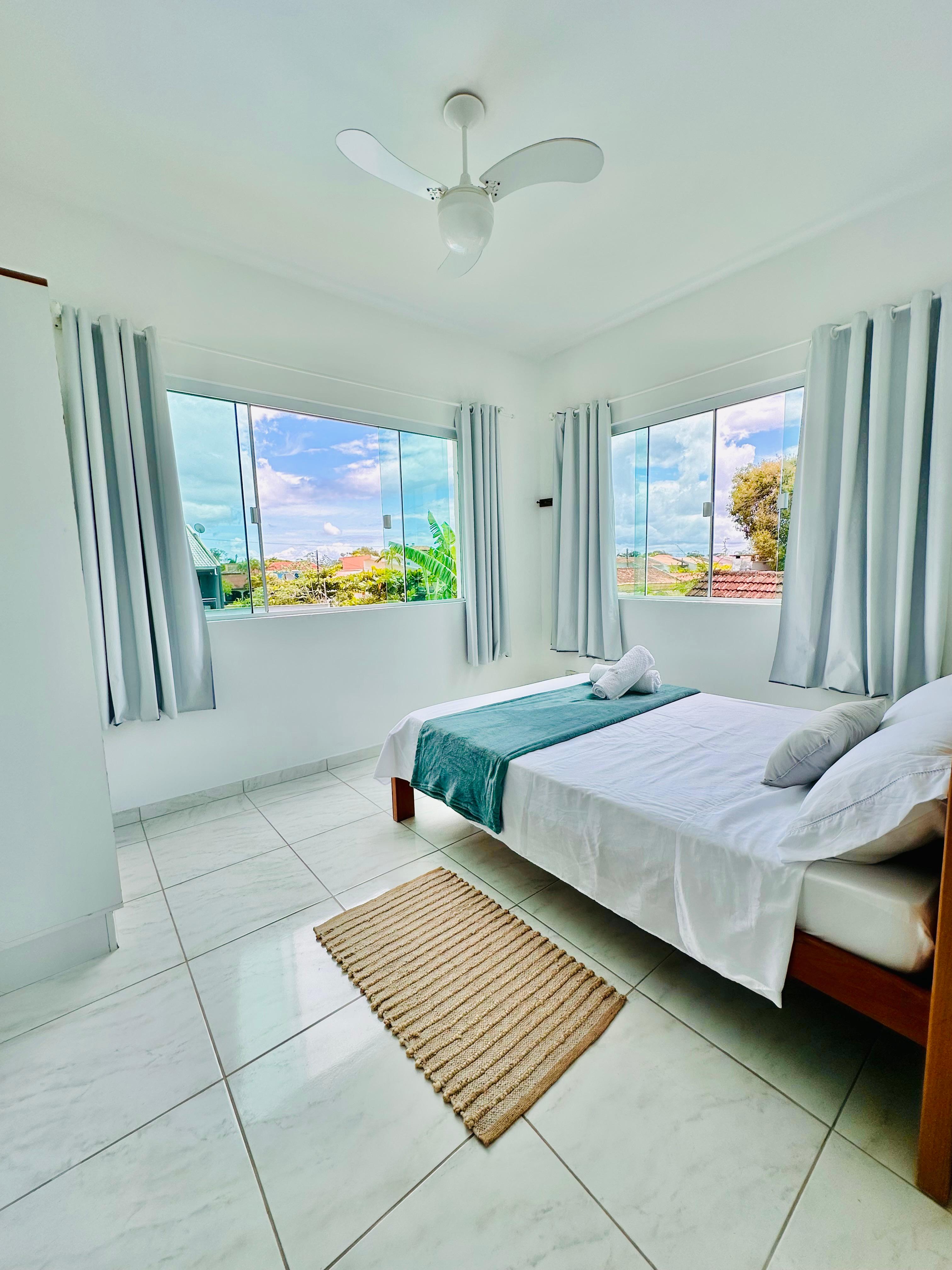 Foto da Casa Beira Mar - quarto-traz.jpeg